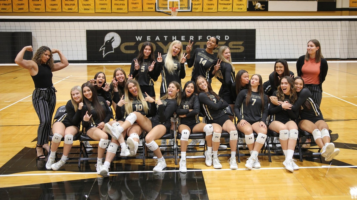 Coyote volleyball finishes memorable 2nd season