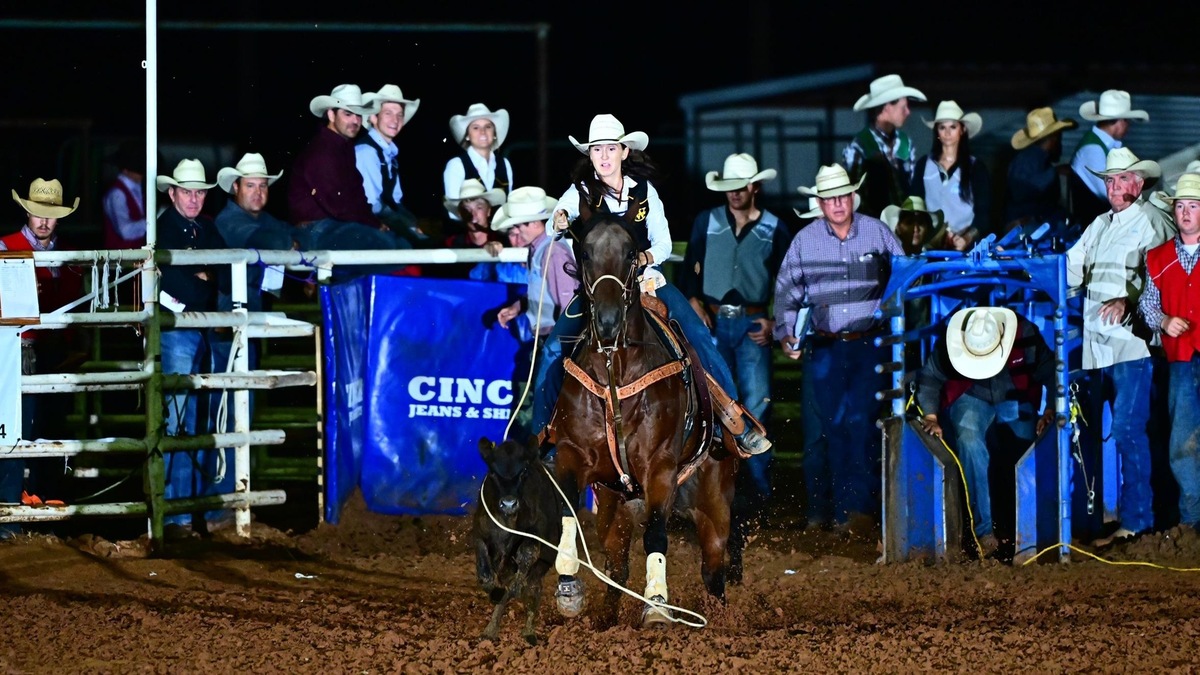 WC&rsquo;s Meged wins breakaway roping title at Portales rodeo